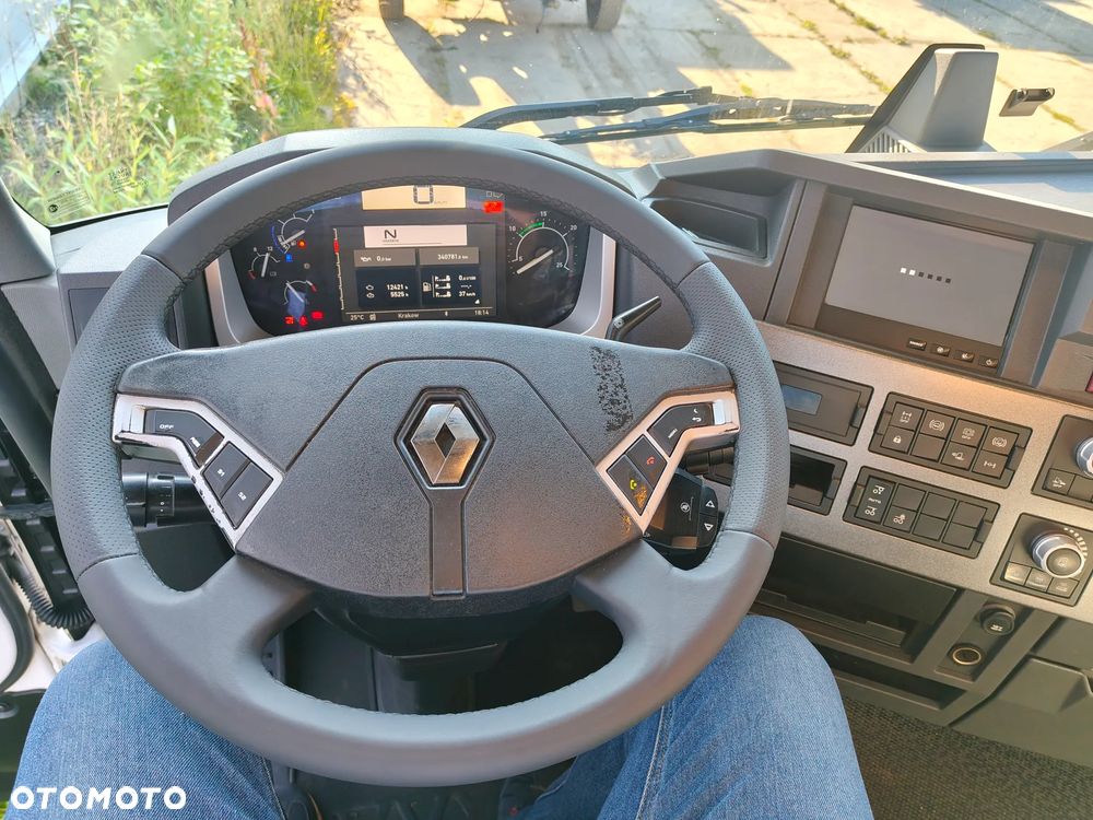 Renault T - 14