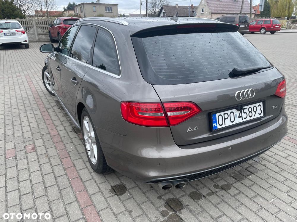 Audi A4 Avant 2.0 TDI DPF S line Sportpaket - 4