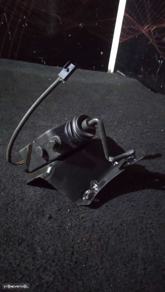 Fecho Da Mala Opel Corsa B (S93) - 3