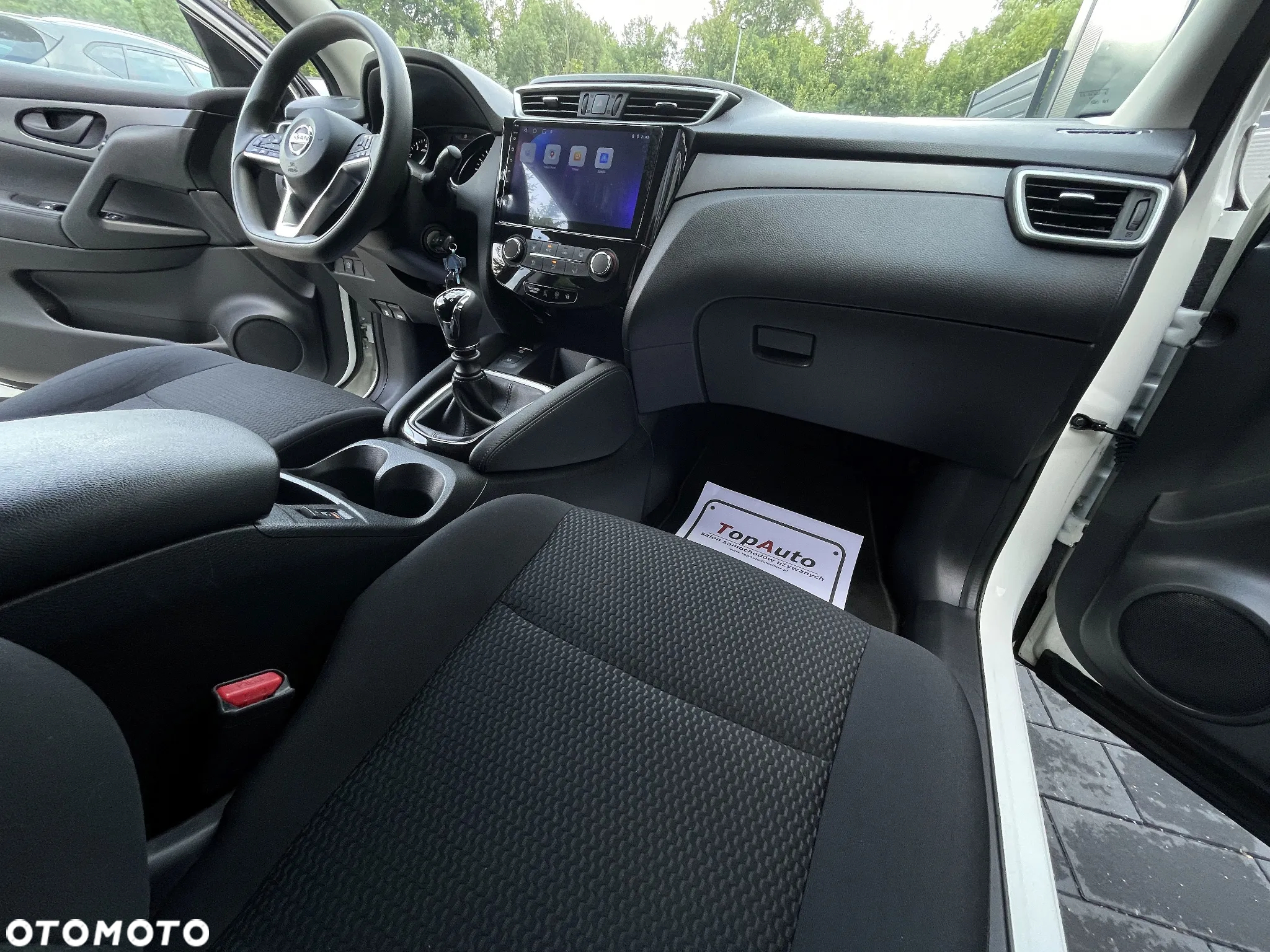 Nissan Qashqai 1.3 DIG-T Visia - 19