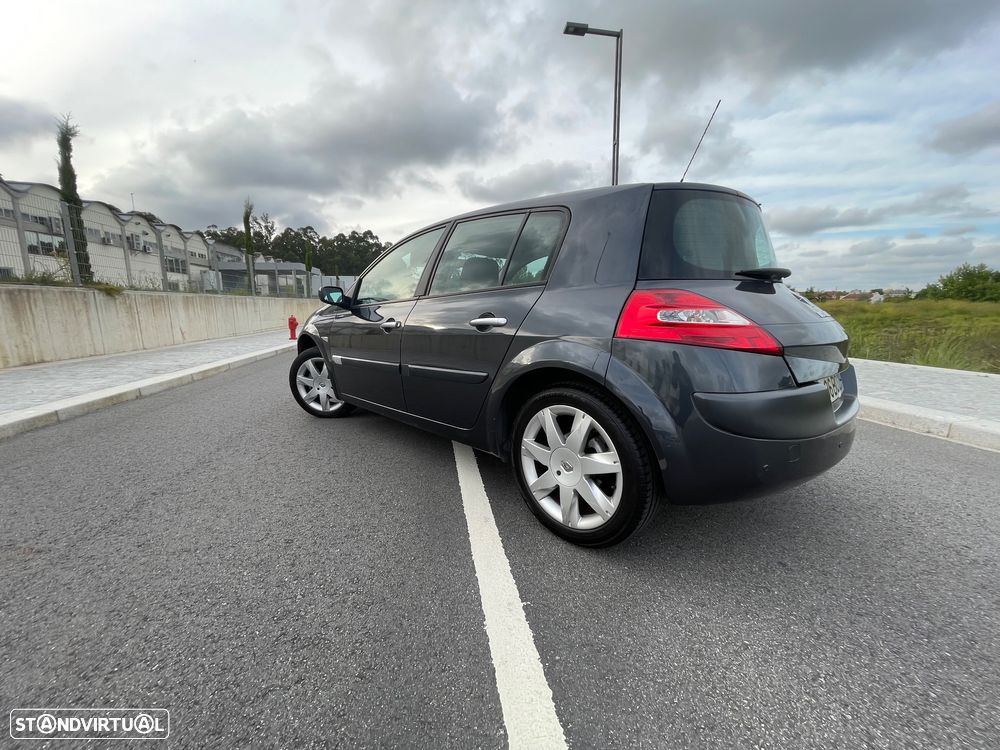 Renault Mégane 1.5 dCi Dynamique - 2