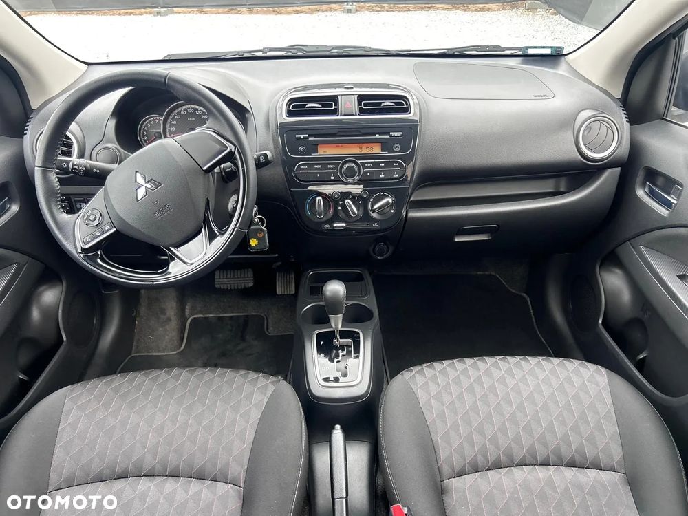 Mitsubishi Space Star 1.2 Intense CVT - 13