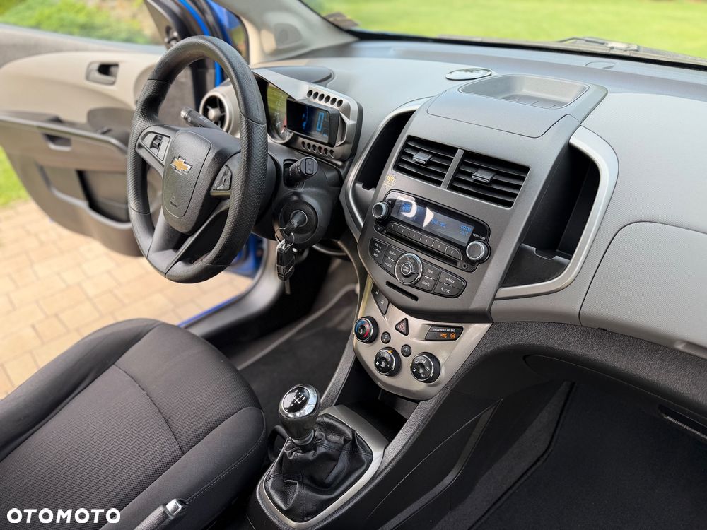 Chevrolet Aveo 1.2 LS+ - 33