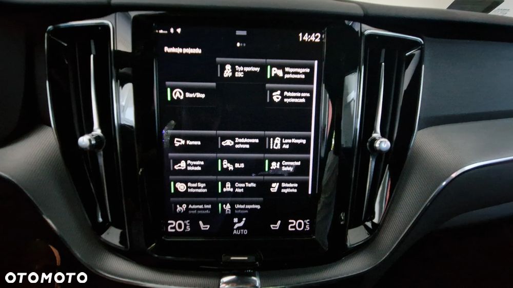 Volvo XC 60 T4 R-Design - 37