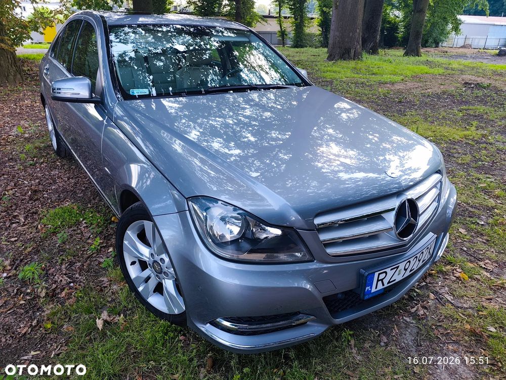 Mercedes-Benz Klasa C 200 CDI BlueEff Avantgarde - 1