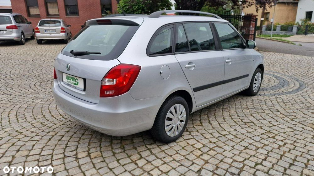 Skoda Fabia - 4