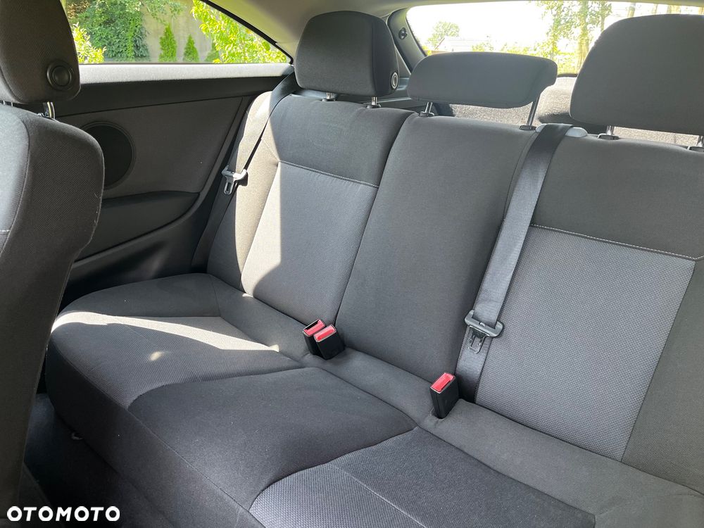 Opel Astra 1.6 Sport - 9