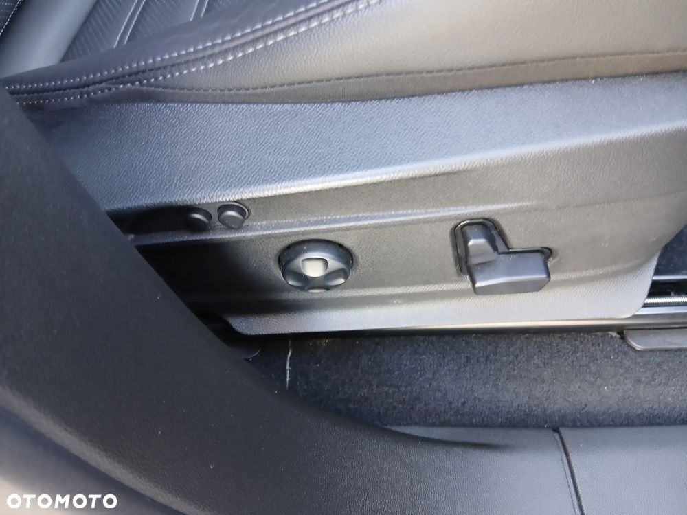 Alfa Romeo Stelvio 2.0 Turbo Veloce Q4 - 12