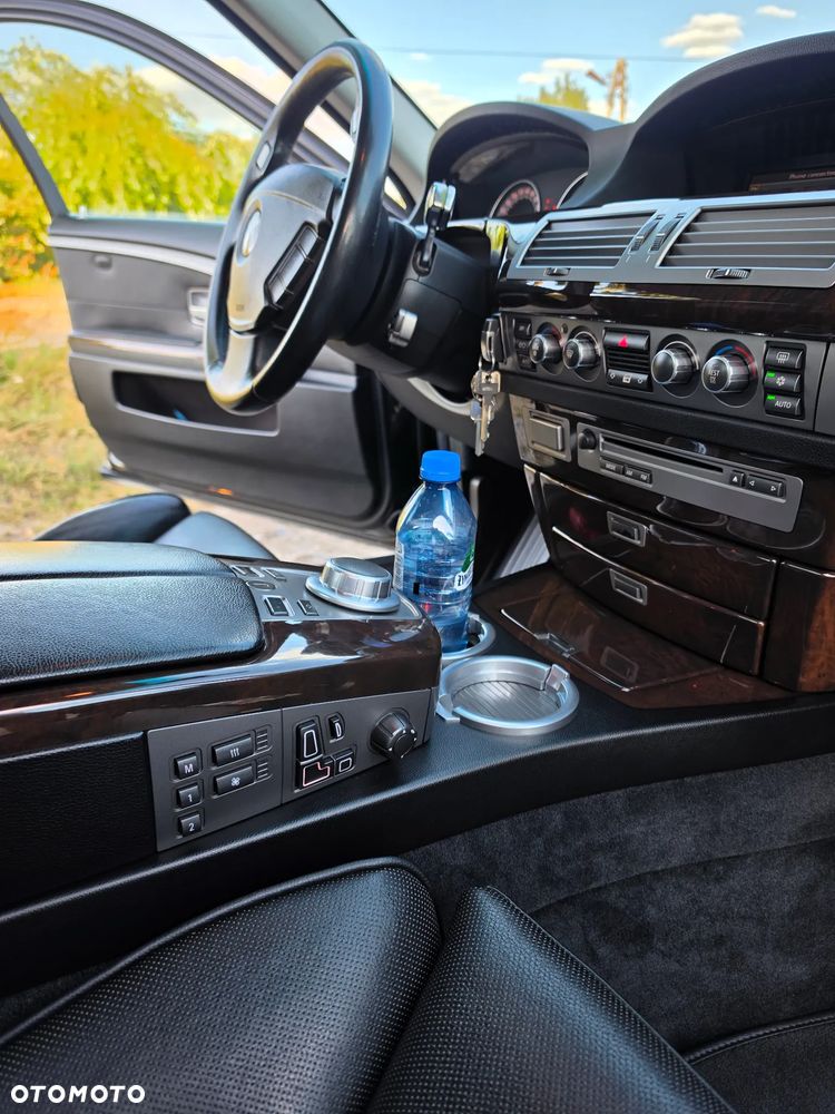 BMW Seria 7 730d - 17