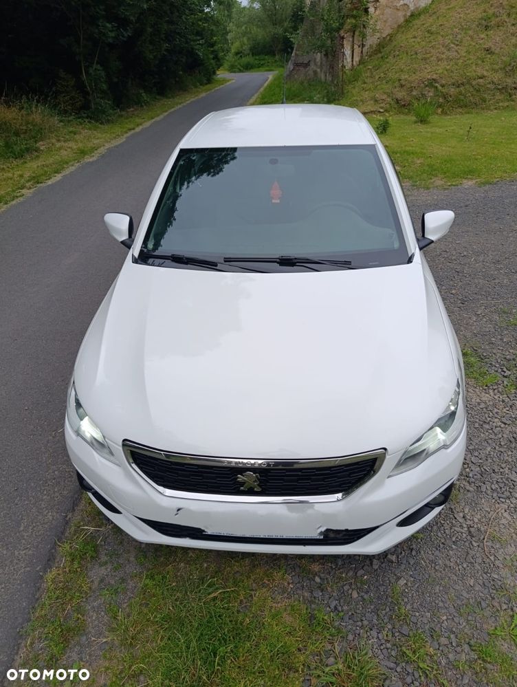 Peugeot 301 1.6 VTi Active EU6 - 10