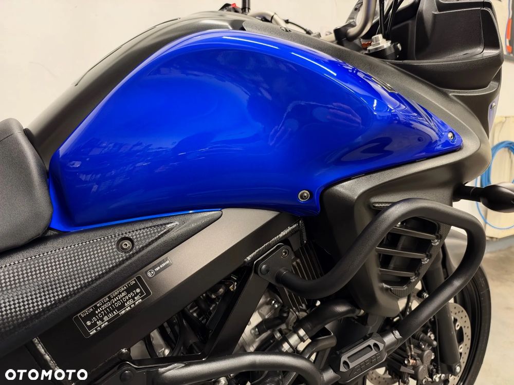 Suzuki V-STROM - 31