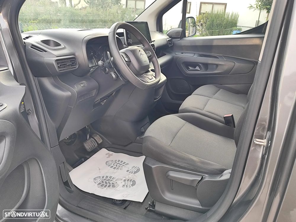 Citroën Berlingo 3 lug Automática 130 CV full extras - 14