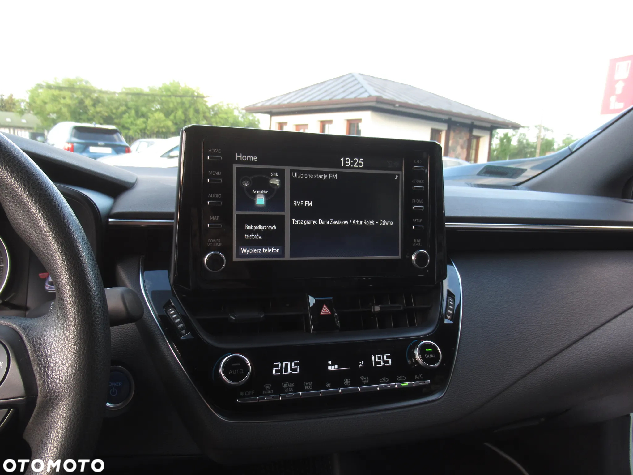 Toyota Corolla 1.8 Hybrid Active - 14