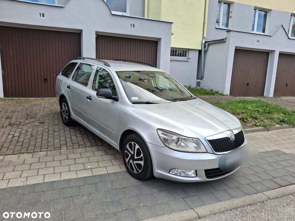 Skoda Octavia 1.6 TDI Ambition - 2