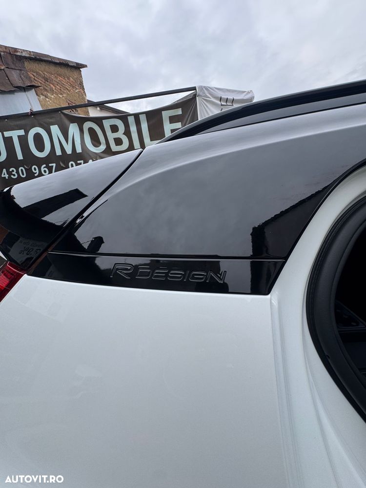 Volvo XC 40 D4 AWD Geartronic R-Design - 16