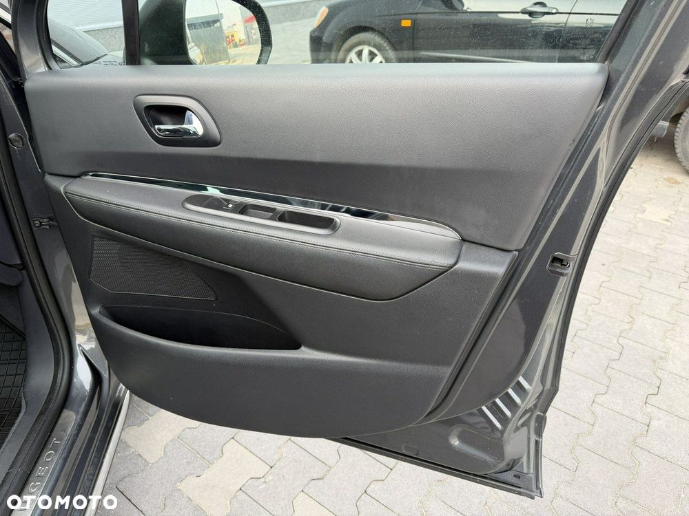 Peugeot 3008 - 30