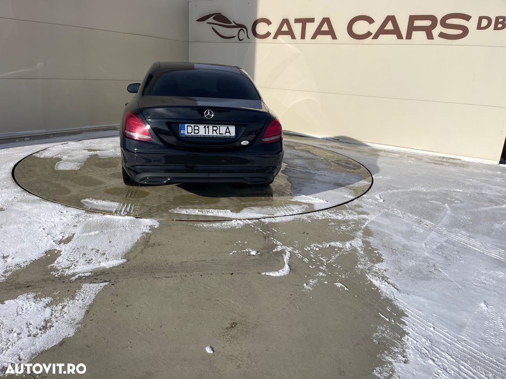 Mercedes-Benz C - 14