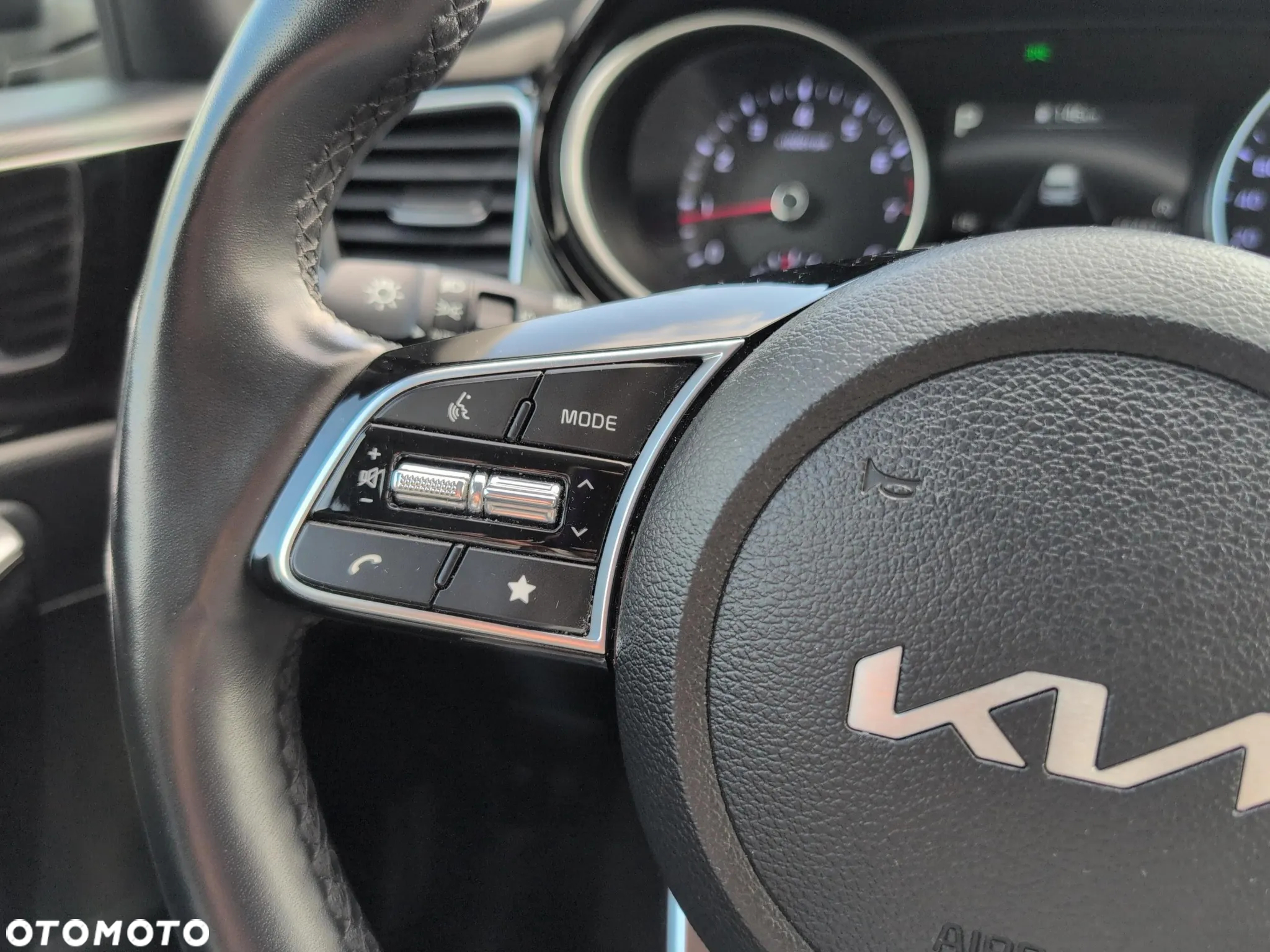 Kia Ceed 1.5 T-GDI M DCT - 23