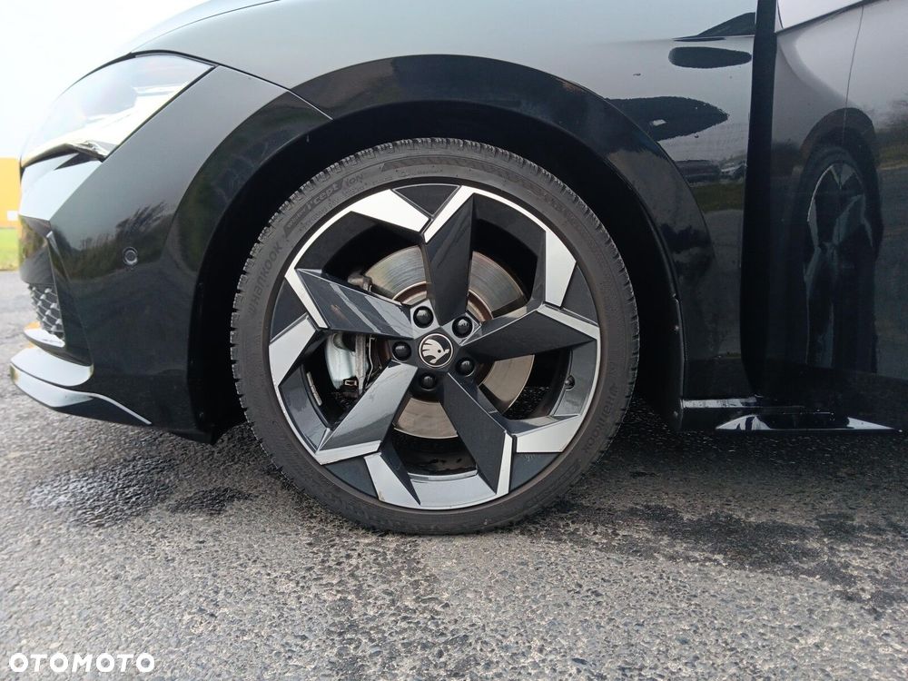 Skoda Superb 2.0 TSI DSG Sportline - 33