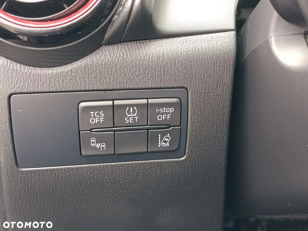 Mazda CX-3 SKYACTIV-D 105 SKYACTIV-Drive AWD Sports-Line - 24