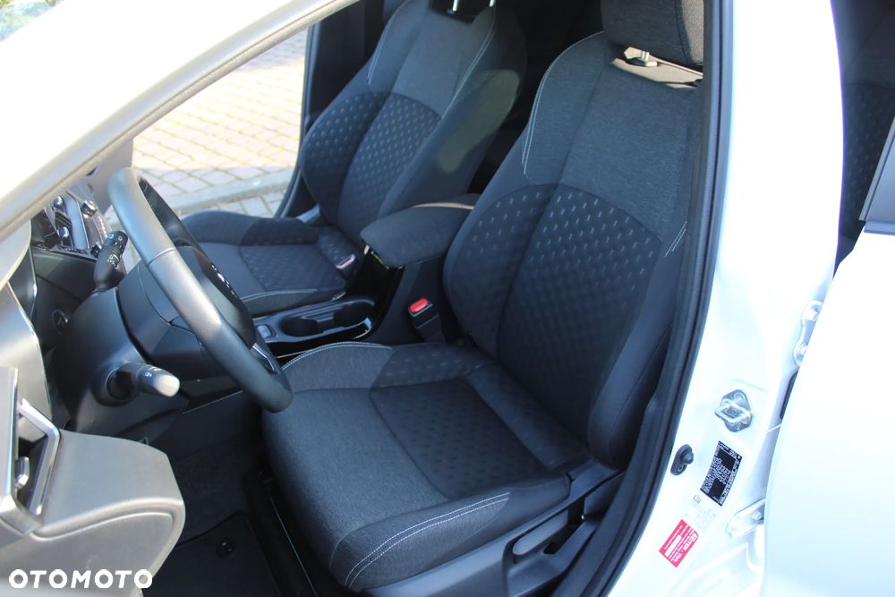 Toyota Corolla 1.8 Black&White - 19