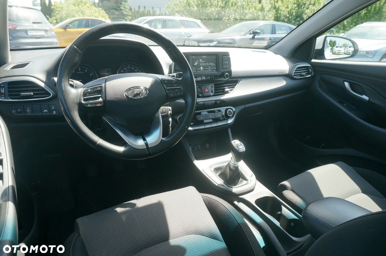 Hyundai i30 - 16