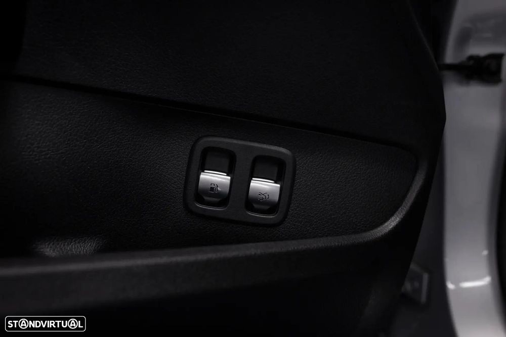 Mercedes-Benz C 300 e 9G-TRONIC Avantgarde Advanced - 23
