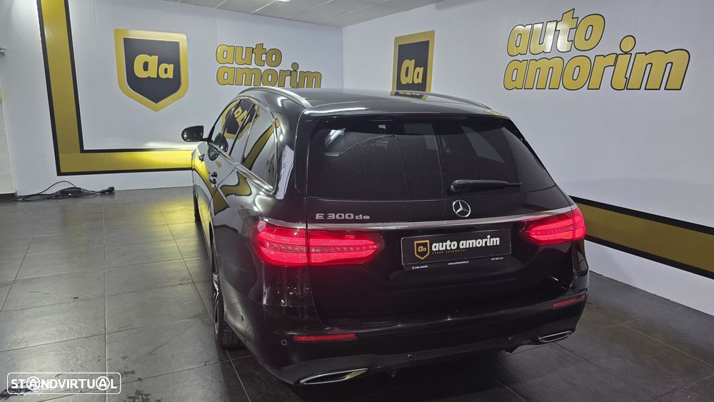 Mercedes-Benz E 300 de AMG Line - 13