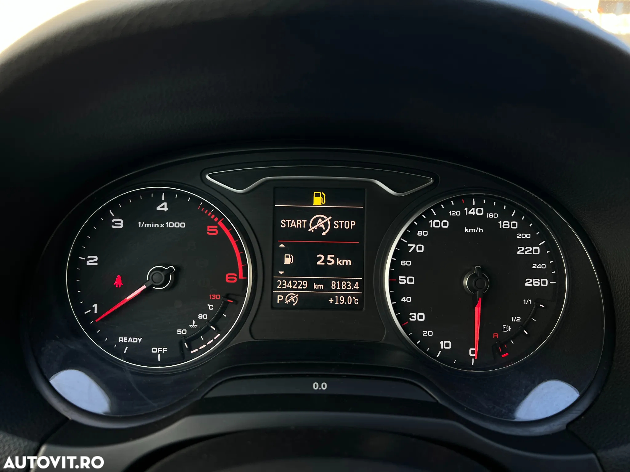 Audi A3 Sportback 1.6 TDI clean Stronic Ambiente - 13