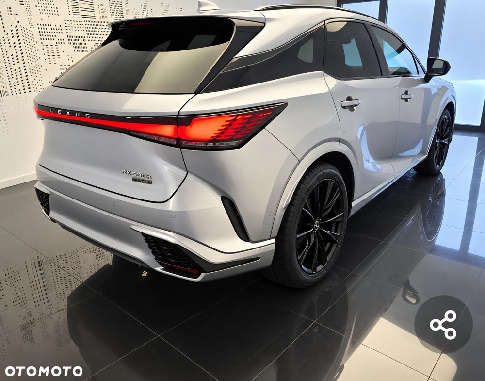 Lexus RX - 9