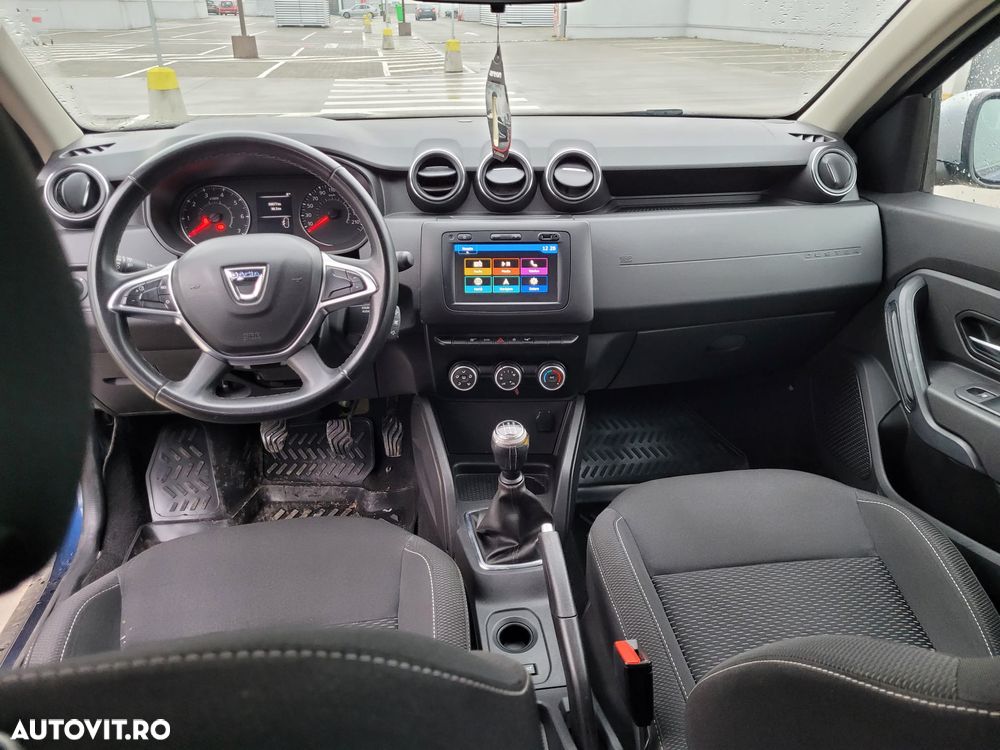Dacia Duster 1.6 SCe Essential - 17