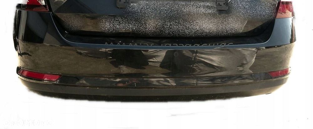 SKODA RAPID SPACEBACK 2012-2017 ZDERZAK TYŁ TYLNY KOMPLETNY LF9R - 1