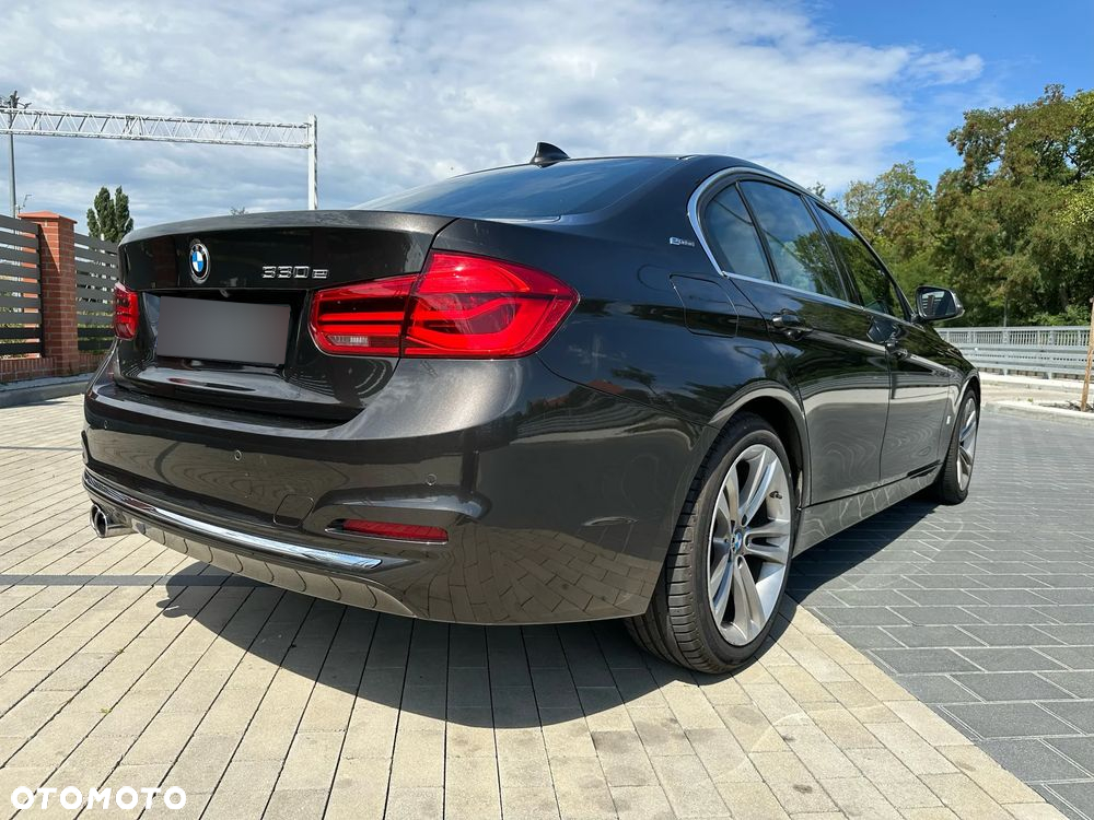 BMW Seria 3 330e iPerformance Luxury Line - 7