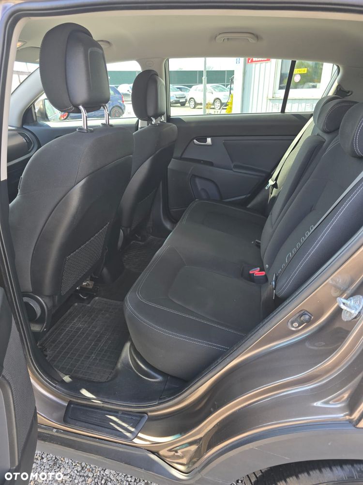 Kia Sportage 1.7 CRDI L 2WD - 8