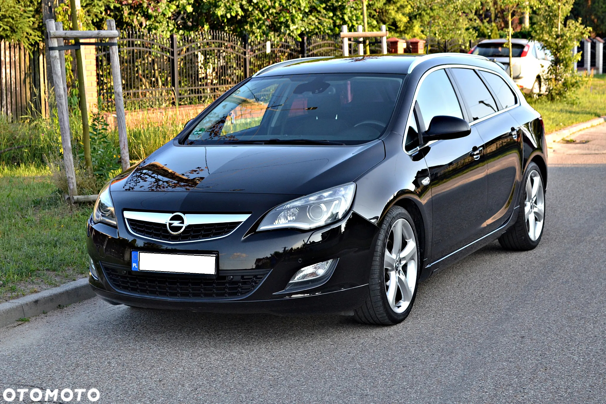 Opel Astra 1.6 Turbo Sport - 2