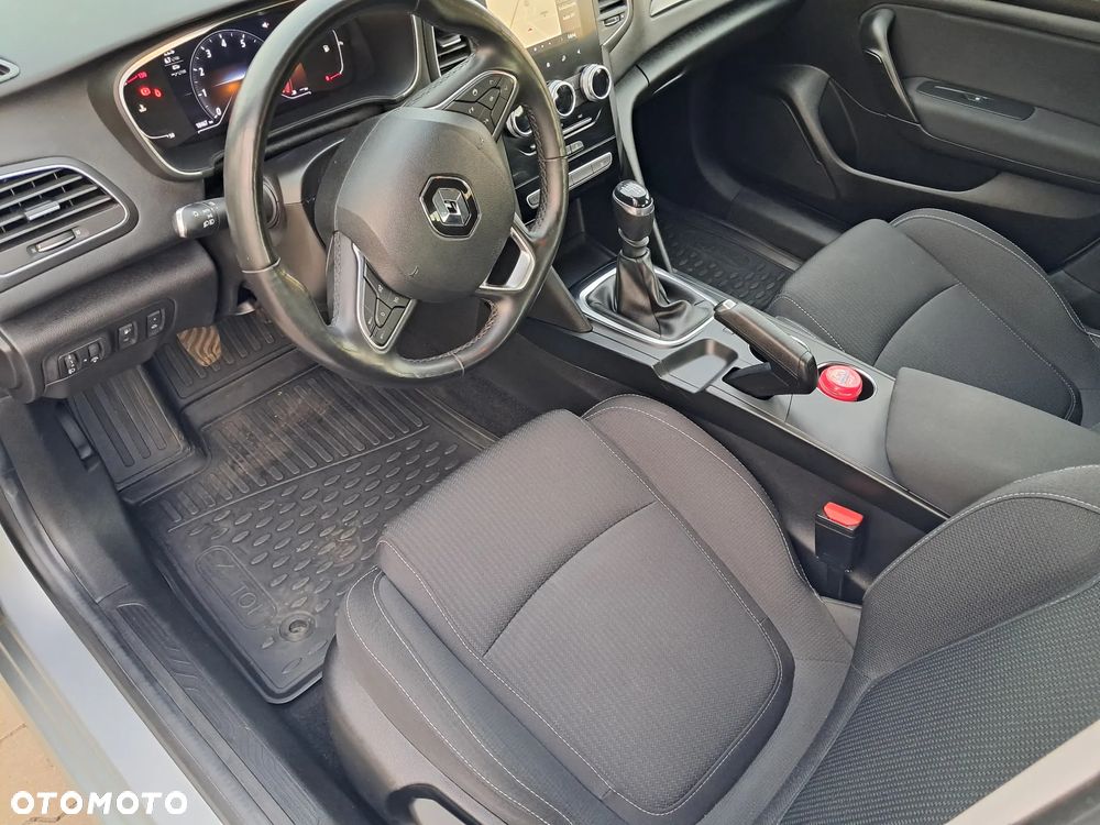 Renault Megane 1.3 TCe FAP Intens - 11
