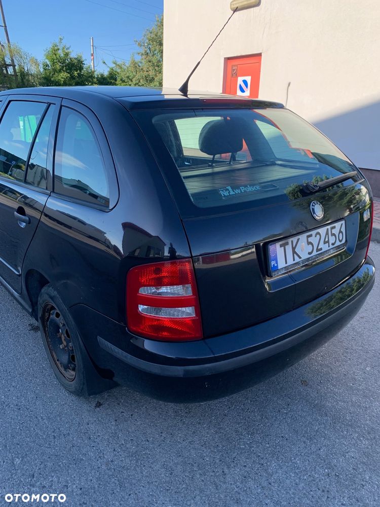 Skoda Fabia 1.4 16V Joy - 4