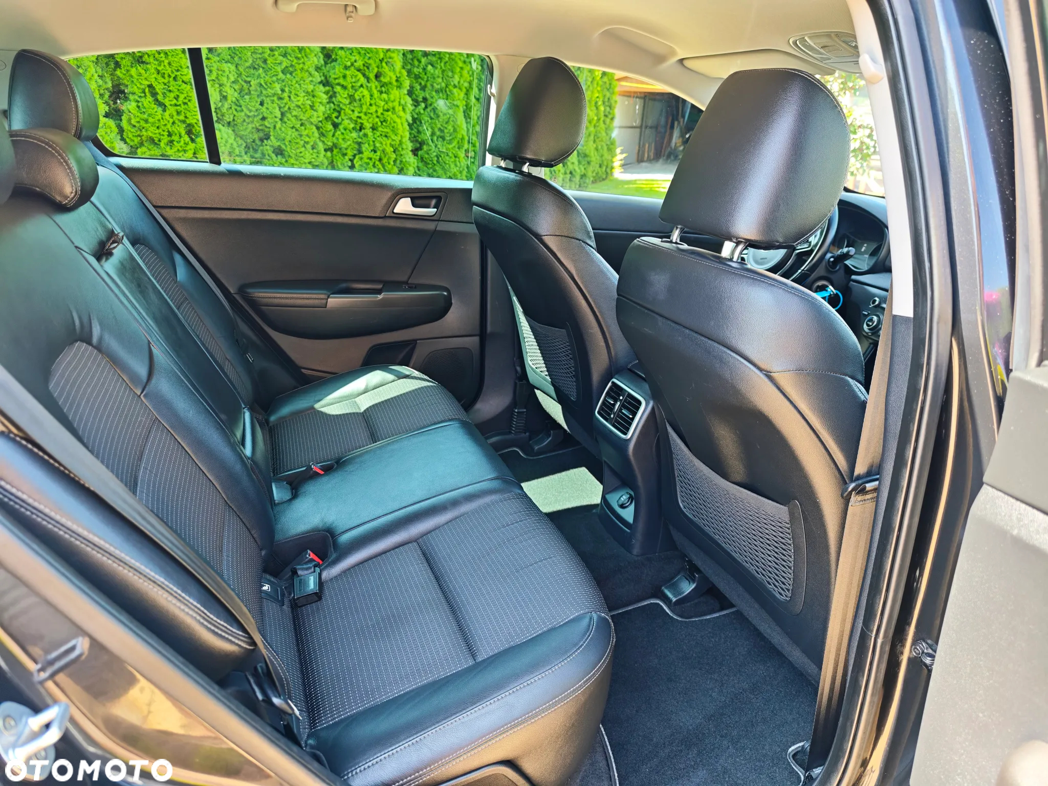 Kia Sportage 1.7 CRDI 2WD Attract - 17