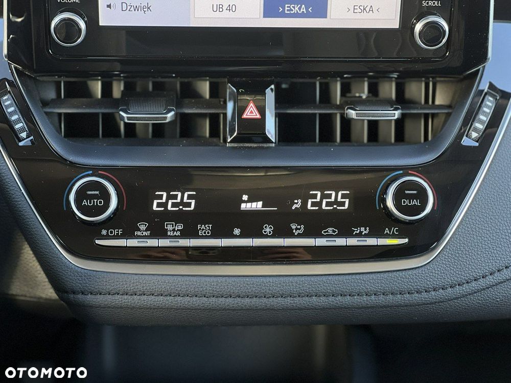 Toyota Corolla 1.6 Comfort MS - 19