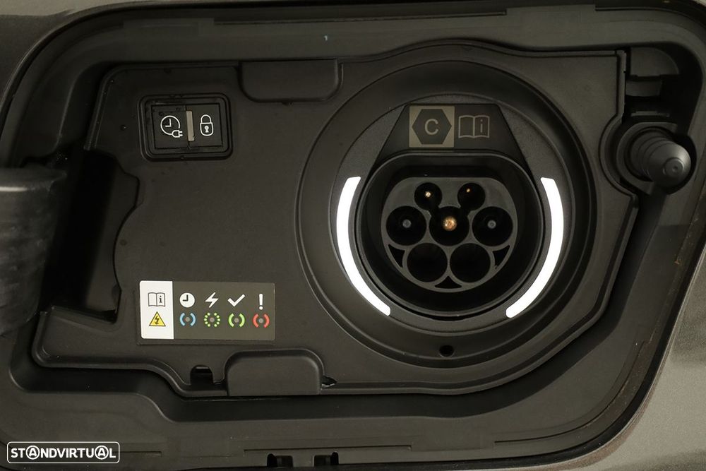 Peugeot 3008 1.6 Hybrid Allure e-EAT8 - 8