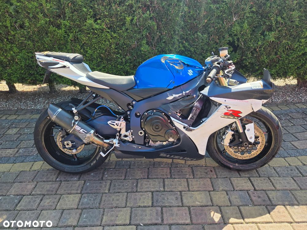 Suzuki GSX-R - 7