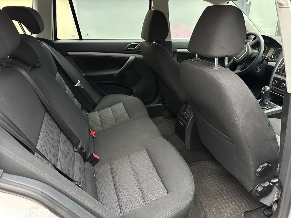 Skoda Octavia 2.0 TDI Ambiente - 9