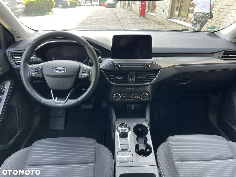 Ford Focus - 26