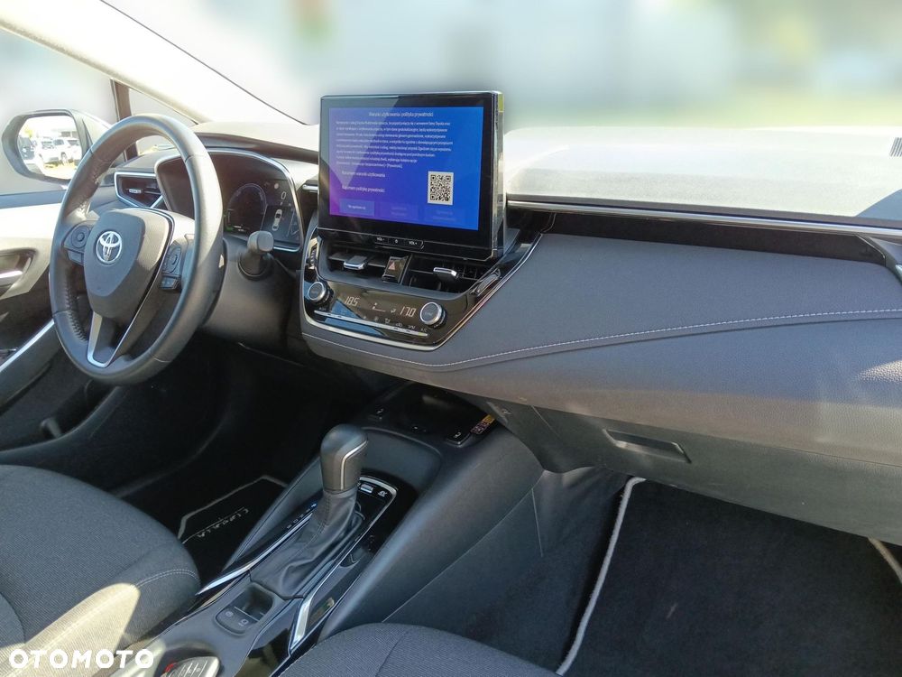 Toyota Corolla 1.8 Hybrid Style - 11
