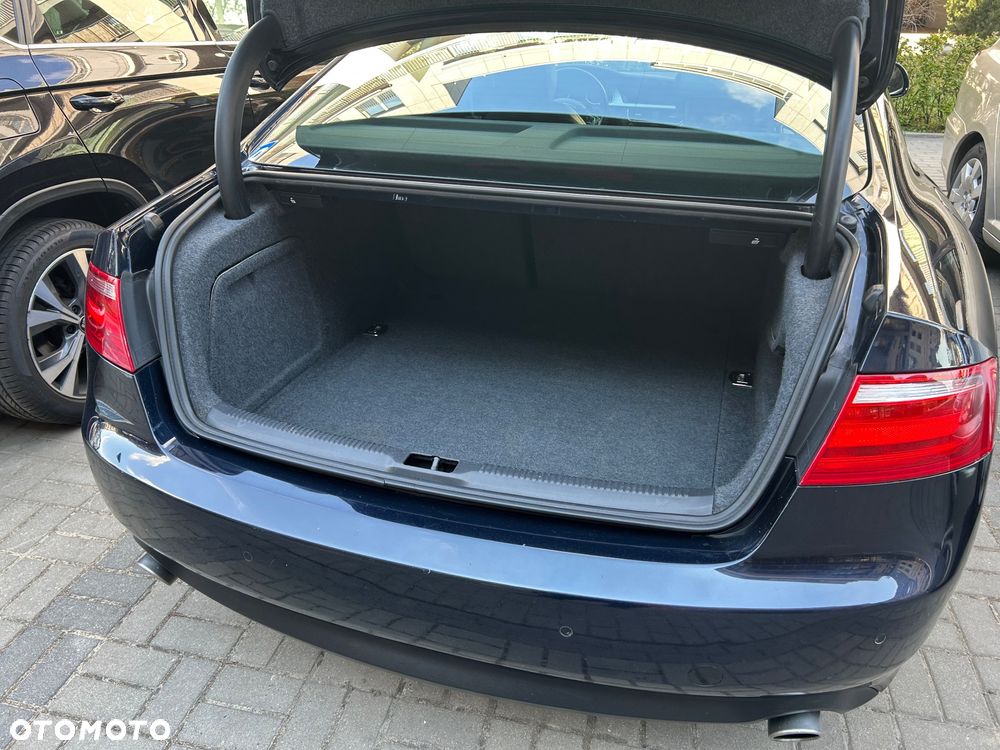 Audi A5 Coupé 2.7 TDI Multitronic - 8