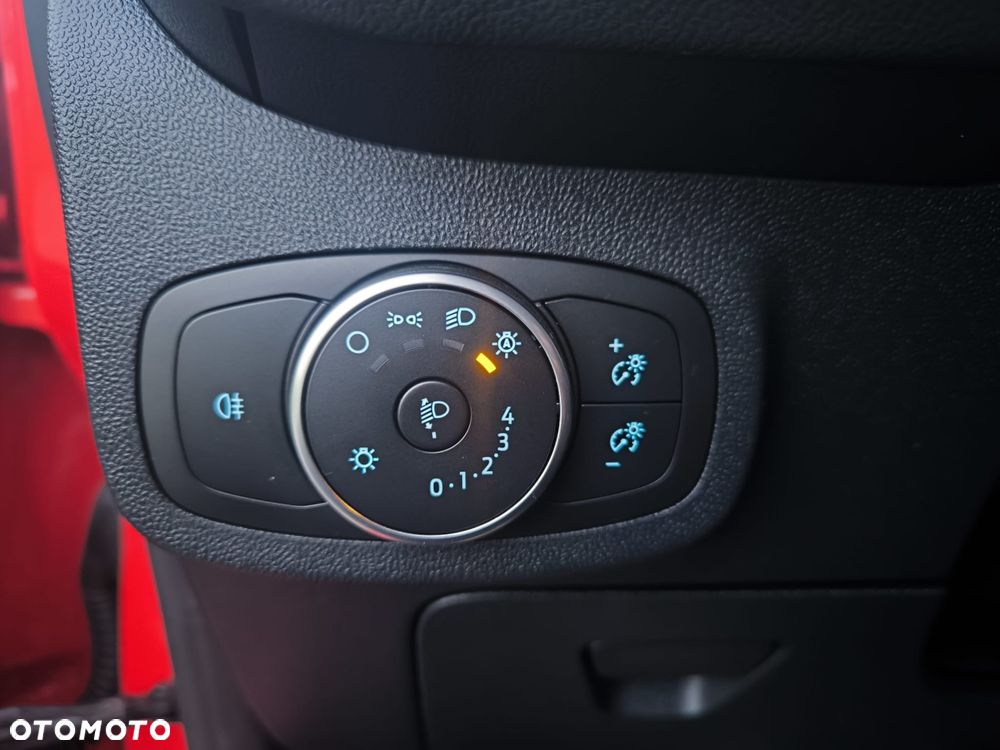 Ford Fiesta 1.1 Trend ASS - 13