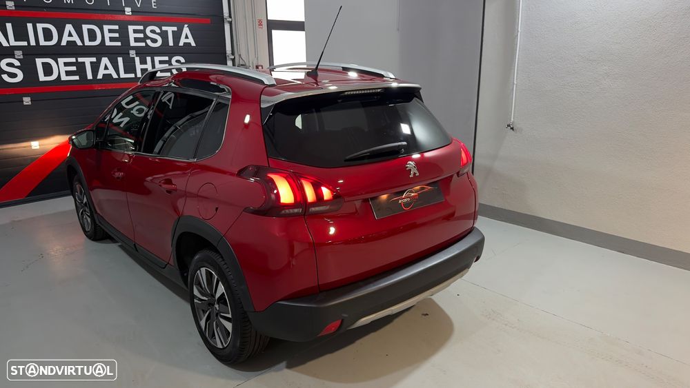 Peugeot 2008 PureTech 110 Stop&Start Allure - 10
