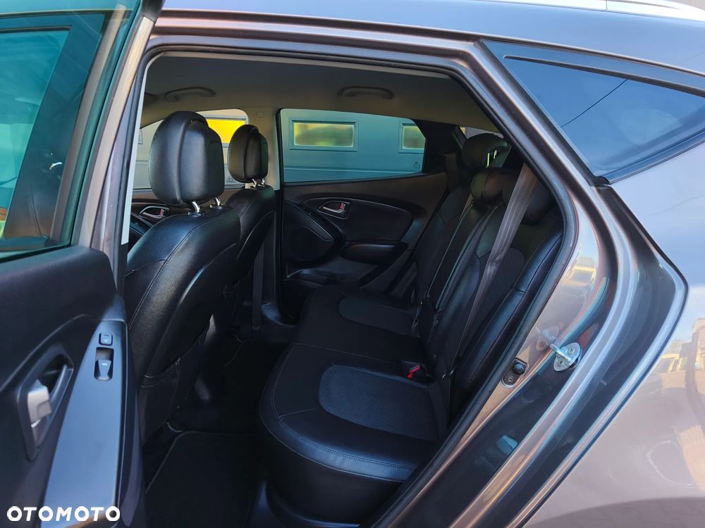 Hyundai ix35 1.7 CRDi Premium 2WD - 8