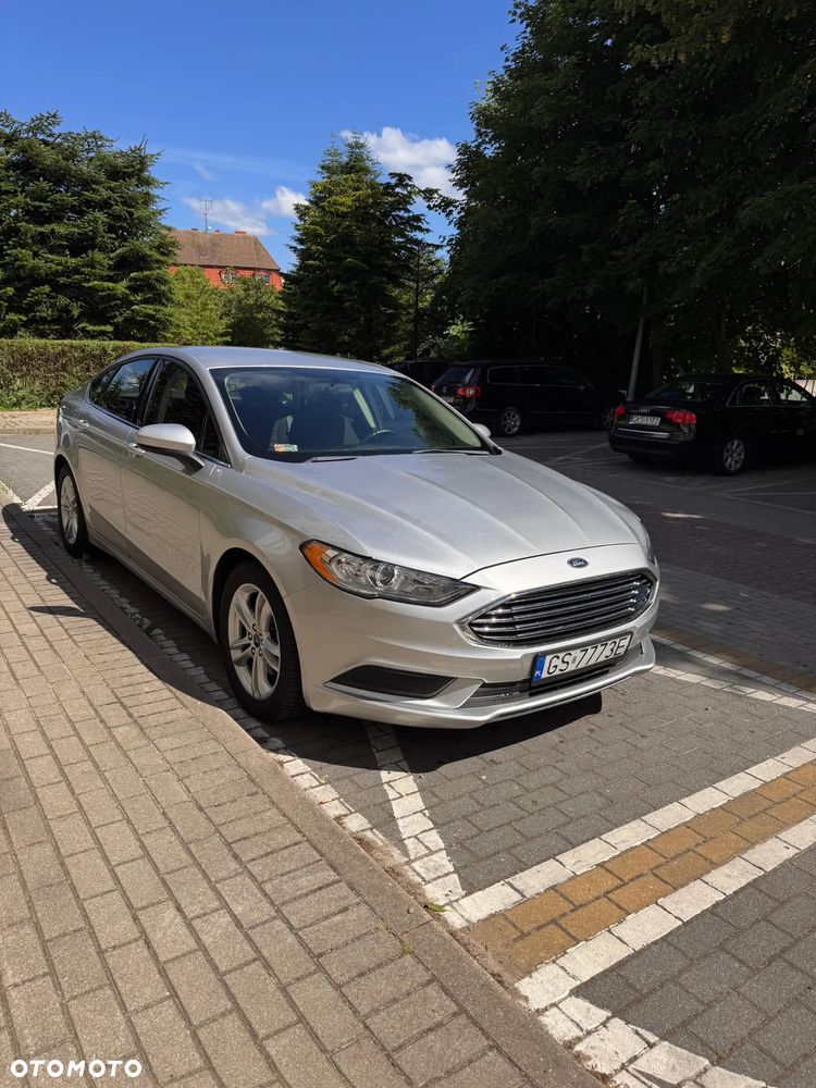Ford Fusion - 1