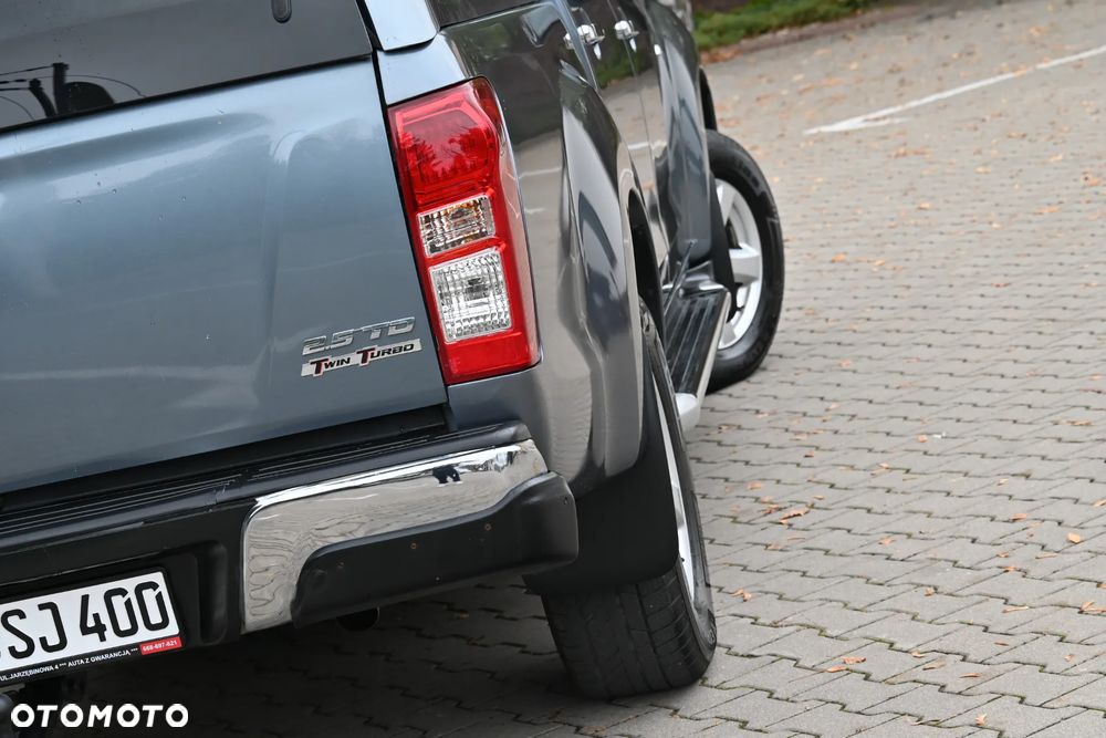 Isuzu D-Max 2.5 EC LS+ - 34